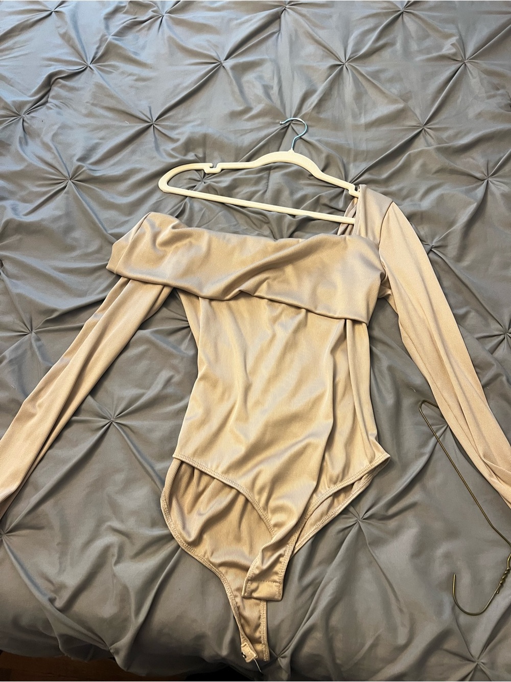 Satin One-Shoulder Long Sleeve Bodysuit - Taupe - Picture 2 of 3